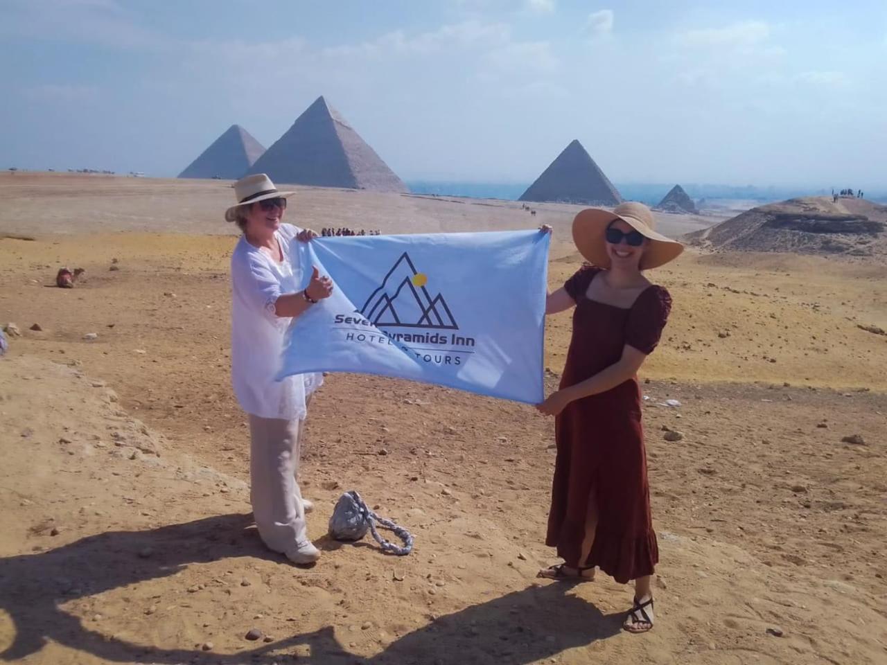 Seven Pyramids Panoramic View Inn Kafret el-Gabal Exterior foto